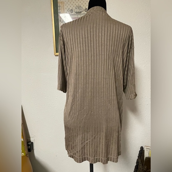 Georgio Danieli Top - Picture 3 of 7